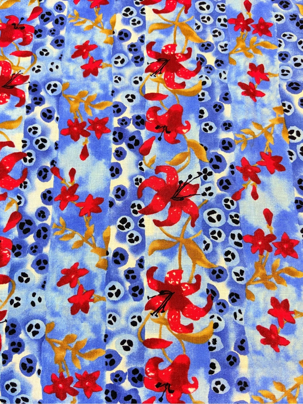 Vintage 70s Floral Red Lilies Cotton Upholstery Fabric 2 Yards